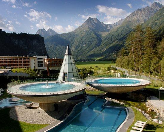 Aqua Dome - Tirol Therme Laengenfeld